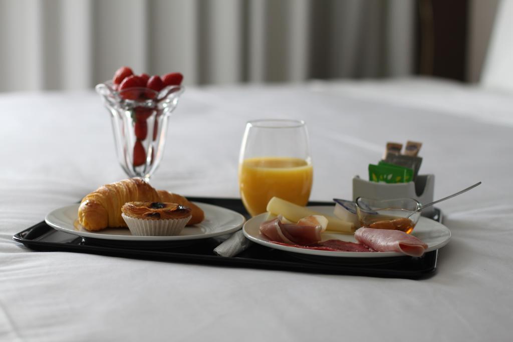 Almenara Suites Guest House Vila Nova de Gaia Extérieur photo